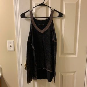 Long sleeve but shows shoulders